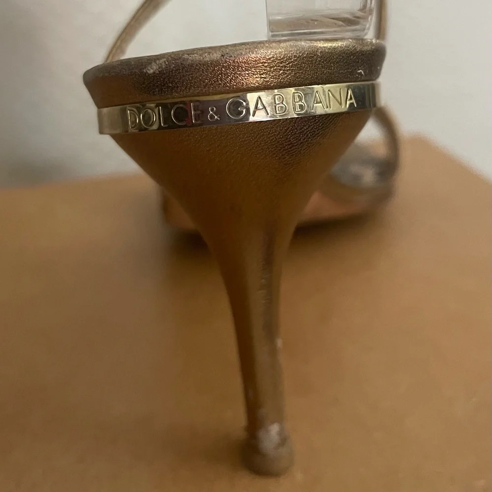 Dolce & Gabbanna vintage sandals. Size 39 fits like an 8.5 - Picture 6 of 16